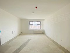 青岛市南八大湖新上!品质小区 套三双卫 俯瞰海景 南北通透 看房随时!!出租房源真实图片