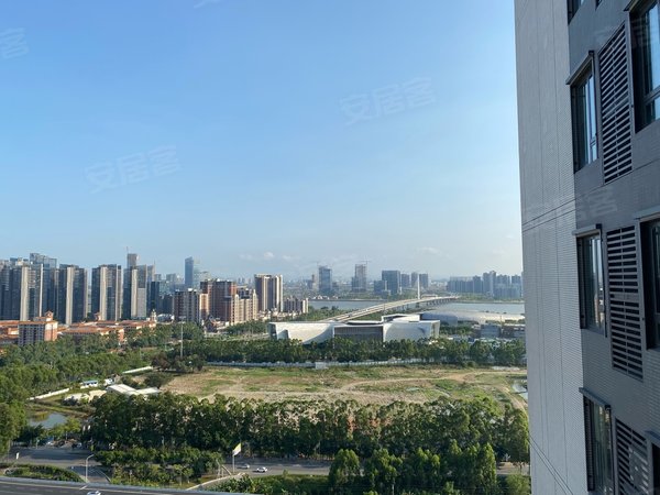 广州南沙黄阁中国铁建海语熙岸海语熙岸 精装三房 配置齐全 看江景