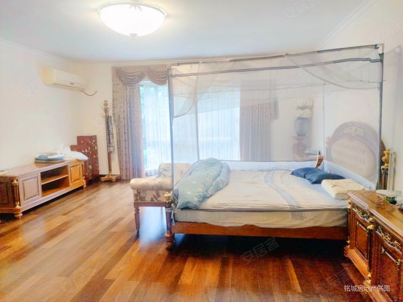 西苑大别墅 正南向豪装 望花园 504方建筑 450方占地