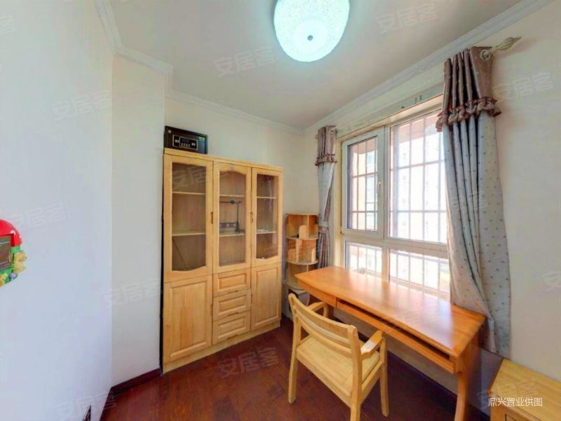 地铁口 南北通透 满三满二 看房方便,浐灞半岛朱雀金堤a15区二手房