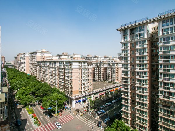 北京东城崇文门国瑞城(东区)户型极优南北通透两居室 !