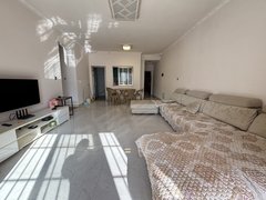 巴中巴州回风中泉旁包物业电梯三室双卫 可做四个卧室 采光坐客厅晒太阳出租房源真实图片