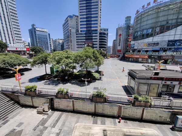 重庆万州高笋塘高笋塘46号小区高笋塘广场旁边 精装两室 拎包入住