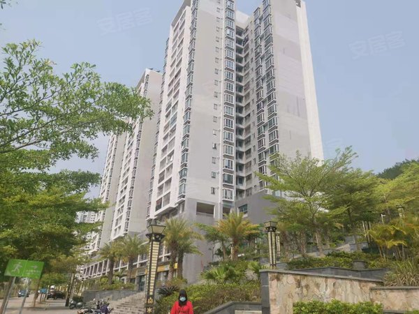 深圳大鹏新区葵涌坝光新村(西区)华润商圈,精装两房,家私全齐,钥匙在