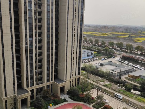 杭州钱塘义蓬宋都丽郡国际义蓬地铁口宋都丽郡园89方三房两卫出租出租