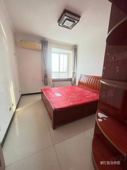 辰宫双河湾 次新房 中间楼层采光好 南北通透 精装可拎包入住