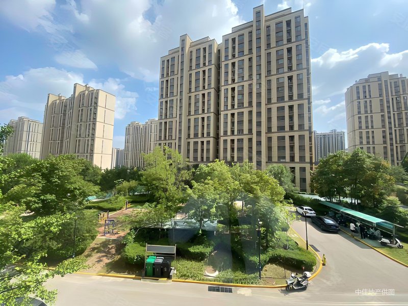 东城逸家逸品园