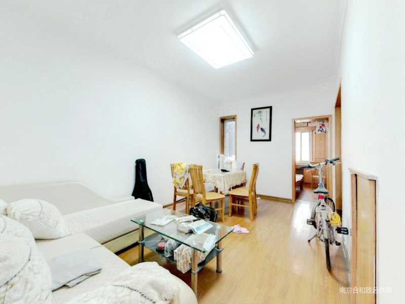 南京房产网>南京二手房>鼓楼二手房>龙江二手房>银城花园(南区)>