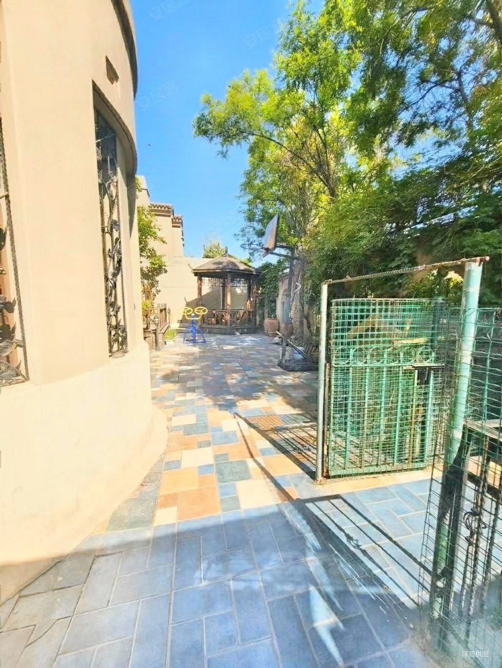 玛歌庄园二手房,755万,4室2厅,3卫,379平米-天津安居客