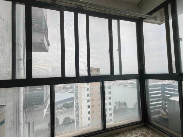 苏州吴江盛泽星月翡翠半岛翡翠半岛精装2室2厅1卫22000一年包物业出租