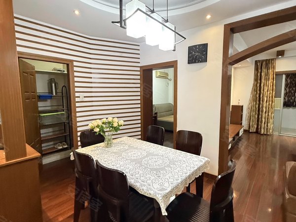 海宁长安镇农发区修川花园长安修川花园精装自住三房出租！拎包入住！出租房源真实图片