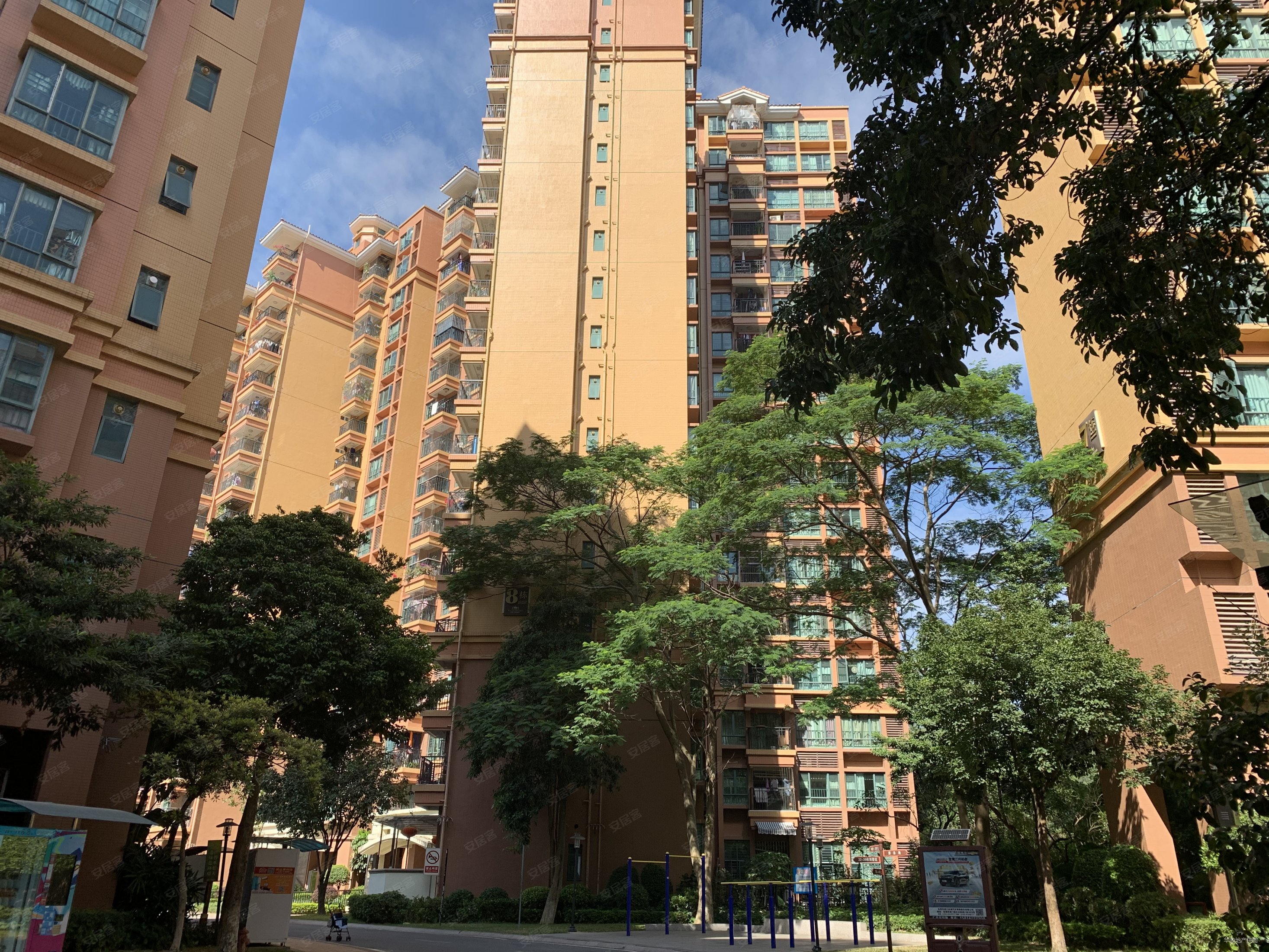 丰泰东海城堡 环境优美 南北通透 精装可拎包入住 商品住宅