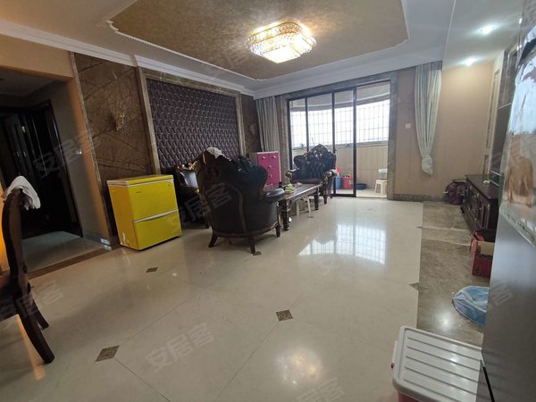 【多图】英皇湖畔花苑,松柏租房,英皇湖畔花苑 3室2厅3卫 电梯房 豪华