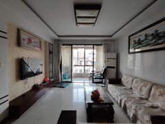 张家港金港金港中心金桥花园(二区) 3室2厅2卫  122平米出租房源真实图片