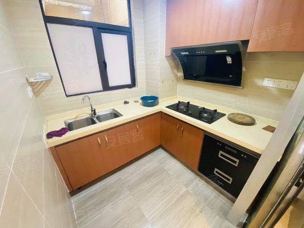 2室83平精装修 可免费更换洗衣机出租房源真实图片