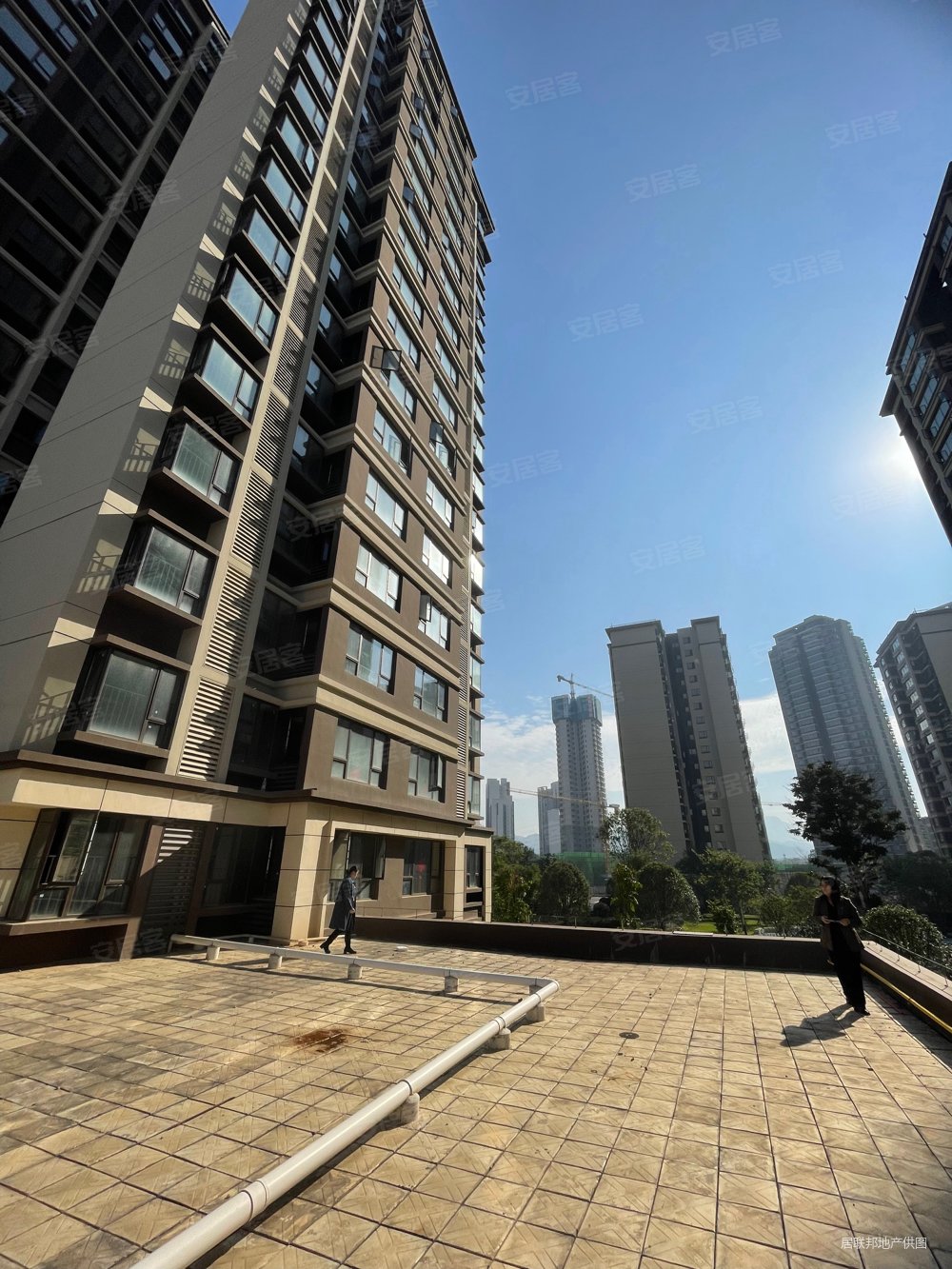 2楼带露台,联发山水间二手房,60万,3室2厅,1卫,89平米-柳州安居客