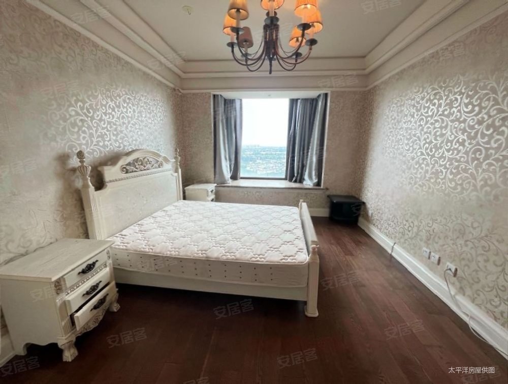 新上挑空大复式 送50平大露台 只计算一层面积 带产权车位,华府樟园