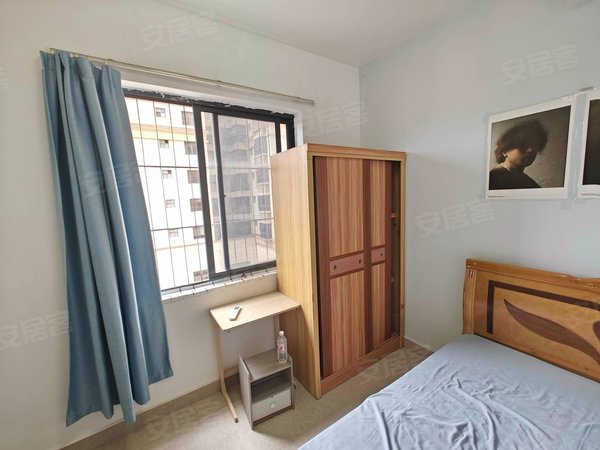 南宁青秀仙葫凤祥名居民水民电 押一付一 可短租 凤祥名居 电梯房