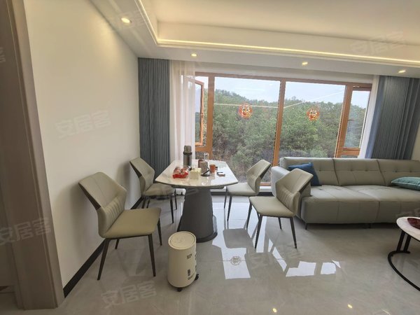 金华东阳横店秦王公馆秦王公馆四室两厅两卫精装，民水民电拎包入住包物业出租房源真实图片