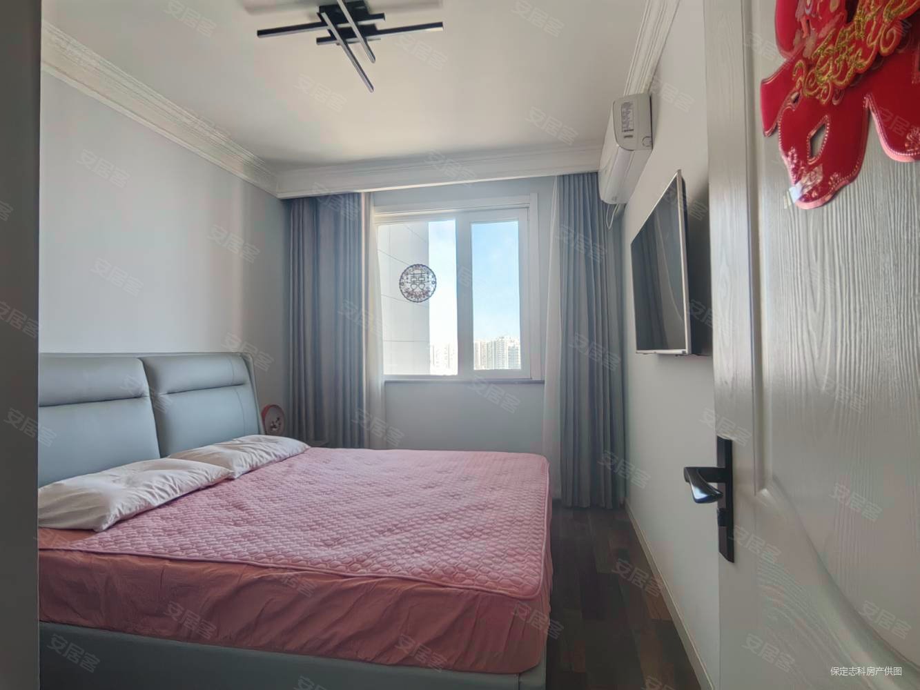 帝景欧洲3室2厅1卫138㎡南北96万