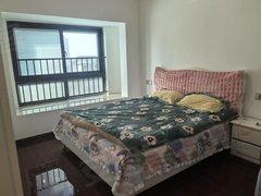 宿迁泗洪县泗洪吾悦广场紫宸名筑电梯11楼,精装修,三室两厅一卫1600一个月出租房源真实图片