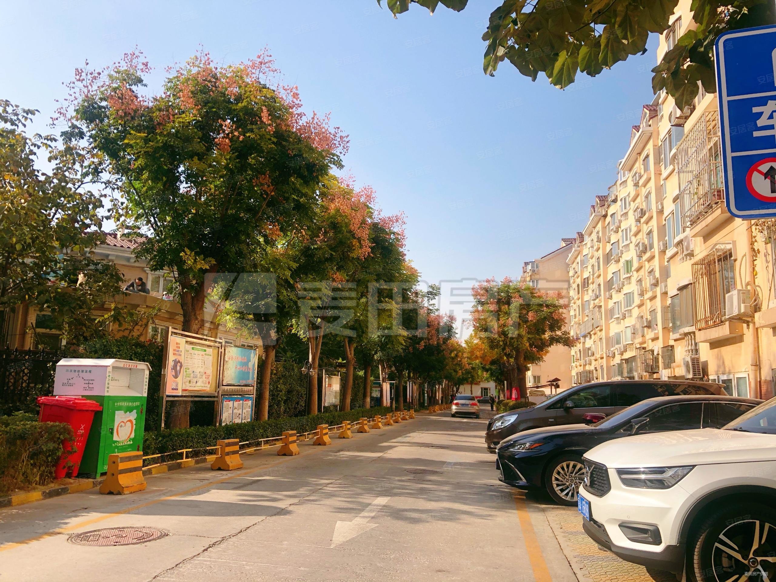 听涛雅苑102平南北两居中层满5年临地铁