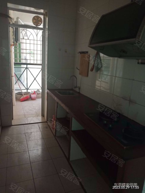 鸿福路口 楼层好 医疗配套成熟 刚需两居 交通便捷 满五,东园大厦二手