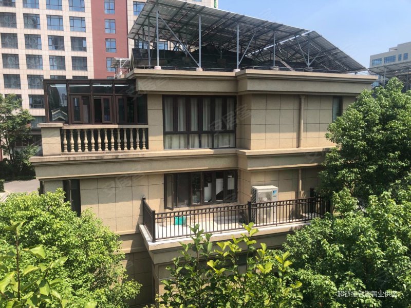 南翔高端联排边套别墅赠200大花园通燃气带子母双车位