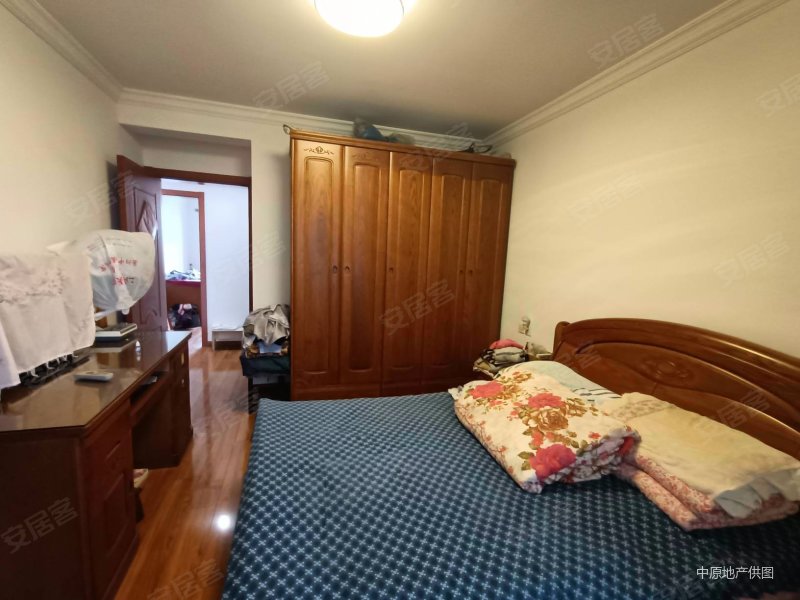 18号地鉄沈梅路100米汇枫公寓3房楼层可以税少