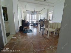 常州钟楼青枫公园(精装大三房)万水美兰城 3室2厅2卫 125平 电梯房出租房源真实图片