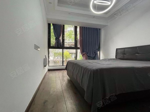 重庆沙坪坝大学城龙湖睿城(b区洋房)龙湖睿城 底跃洋房 带前后侧花园