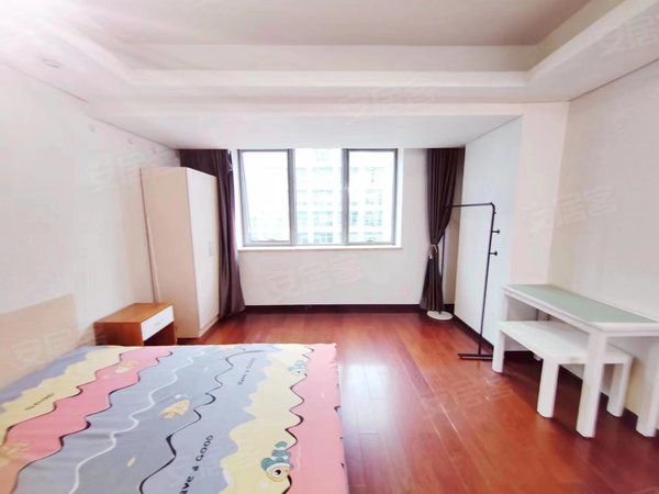 北京海淀苏州街艾瑟顿国际公寓实图实价 苏州街艾瑟顿公寓精装一居室