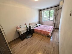 北京昌平回龙观龙跃苑东二区临近13号线8号线霍营地铁站回龙观出租房源真实图片