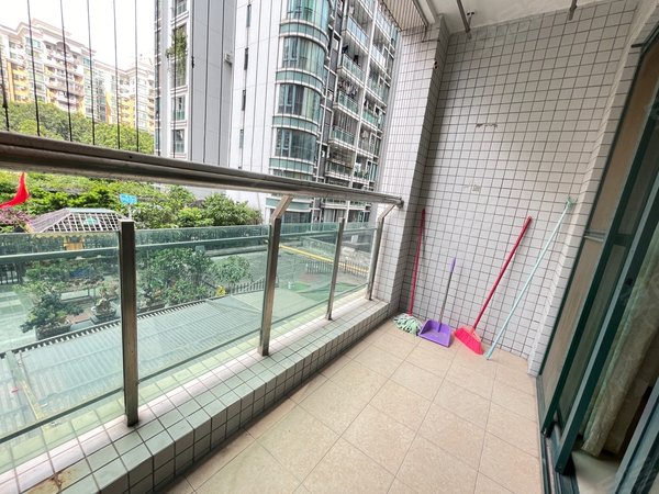 广州海珠工业大道南第三金碧花园金碧三期 精装修实用两房 南向 带