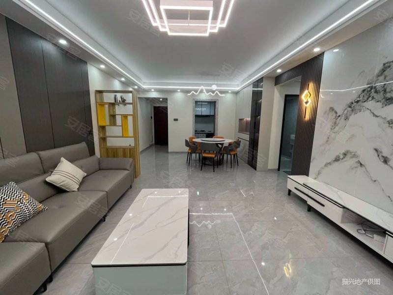 逸湖半岛双卫格局朝向好中间楼层交通便利商业配套成熟