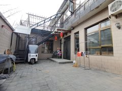 北京通州宋庄宋庄独门独院 精装修 设施齐全 好停车民水民电 适合会客出租房源真实图片