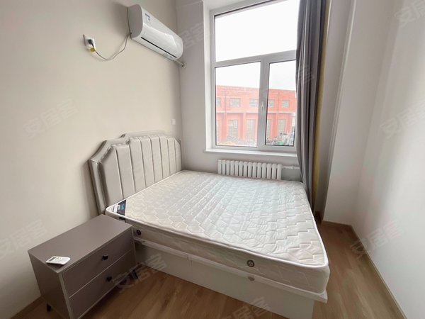 大连高新园区河口黄浦路海米公寓一个月起租!租半年直接八折!