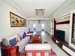 乌海海勃湾碱柜广场附近天顺小区电梯中层三居室,年租3万包物业取暖,拎包入住出租房源真实图片