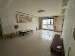 沂源城区银座文化广场附近大三室年租13800出租房源真实图片