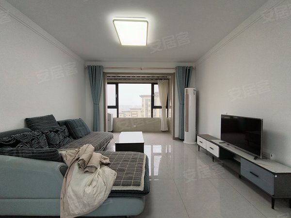 西安高新区昆明路德杰状元府邸整租!