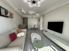 启东寅阳镇寅阳融创江语海 3室2厅2卫 107平 配套齐全 电梯房出租房源真实图片