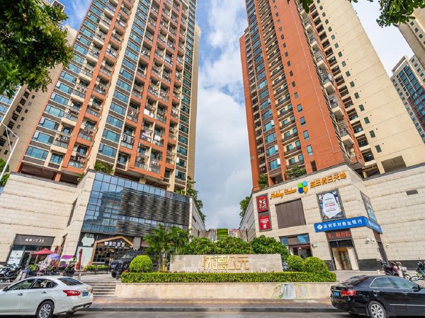 深圳宝安福永怀德峰景12号线地铁口 怀德峰景精装三房 通行方便 空房