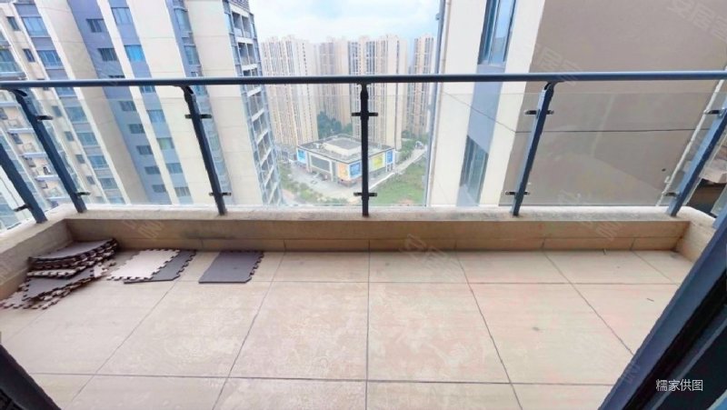 万达广场附近的碧桂园龙熹山精装5房家私家电一起出售