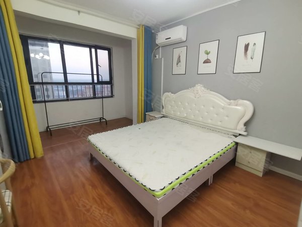 菏泽牡丹万达广场中达御园中达御园  电梯房 紧邻万达 南北通透 精