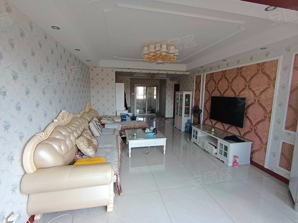 豪华装修 出租全屋壁纸 家电可租两层出租房源真实图片