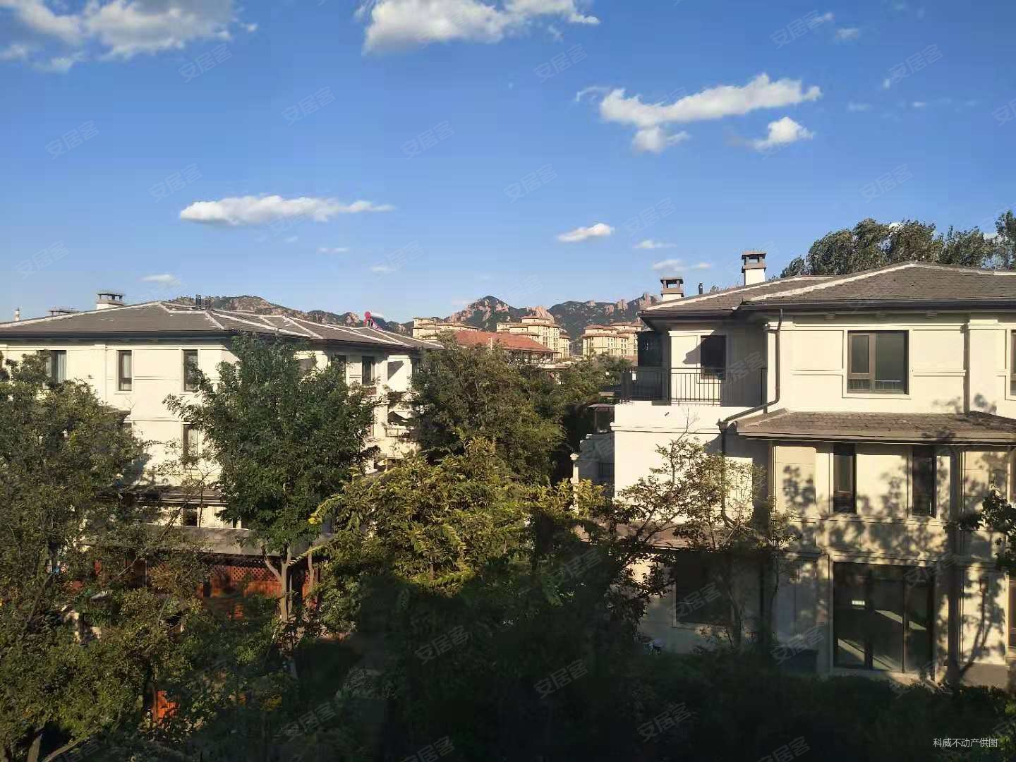 房产网>青岛二手房>城阳二手房>夏庄二手房>龙湖锦璘原著(一期别墅)>