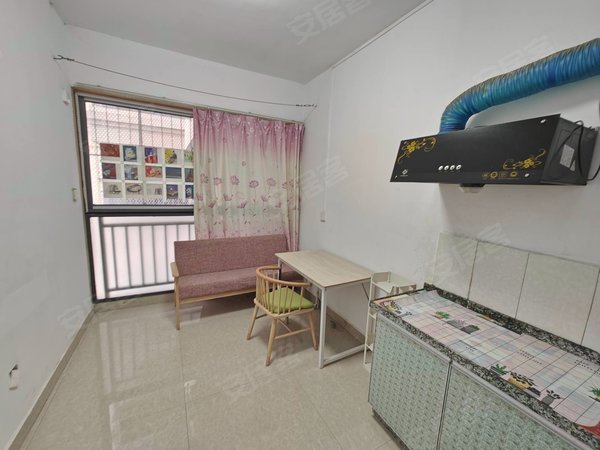 南宁青秀仙葫凤祥名居民水民电 押一付一 可短租 凤祥名居 电梯房