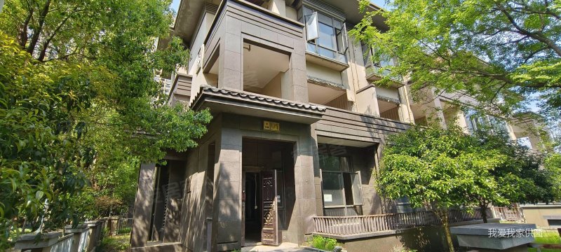 网>南昌二手房>高新开发区二手房>天祥大道二手房>联发君悦湖(别墅)>