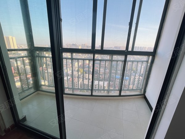 【多图】水岸皇庭,莲塘租房,水岸皇庭电梯精装两房出租,全景观湖 对面