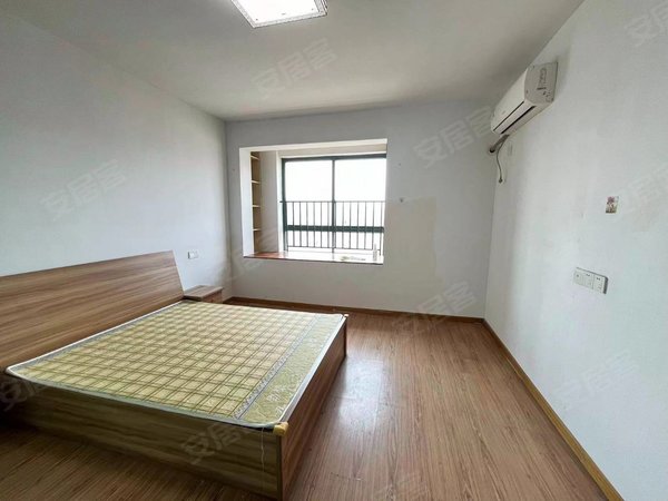 无锡新吴硕放丽景佳苑(三期)原房东 丽景三期 两室一厅 实图 提包入住